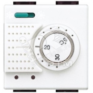 Термостат электронный комнатный с переключателем зима/лето и релейным выходом на С-NO контакт 2А 250В 2 модуля (N4442)
